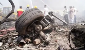 Pesawat Jatuh di India